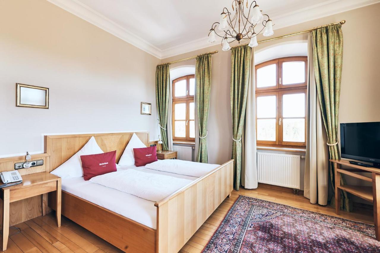 Hotel & Restaurant Waldschloss Passau Eksteriør billede