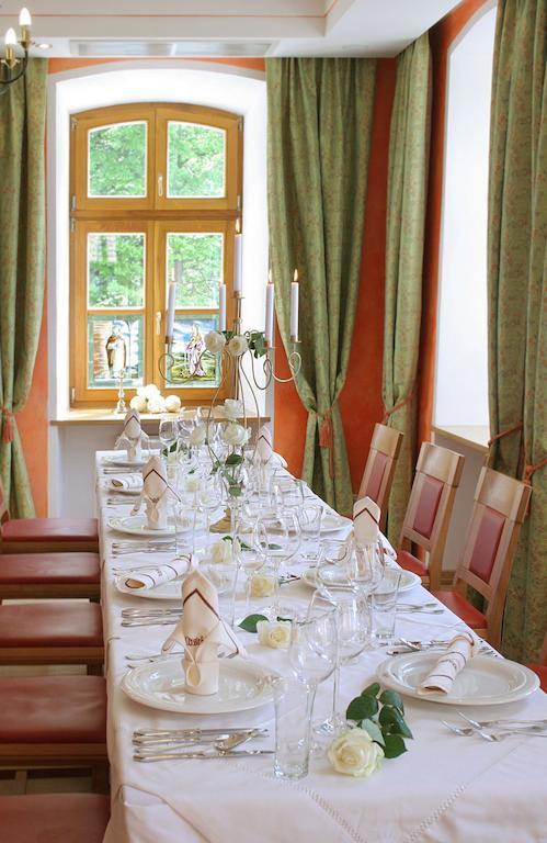 Hotel & Restaurant Waldschloss Passau Eksteriør billede